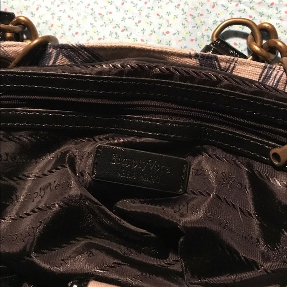 Vera Wang Purse - Picture 4 of 5